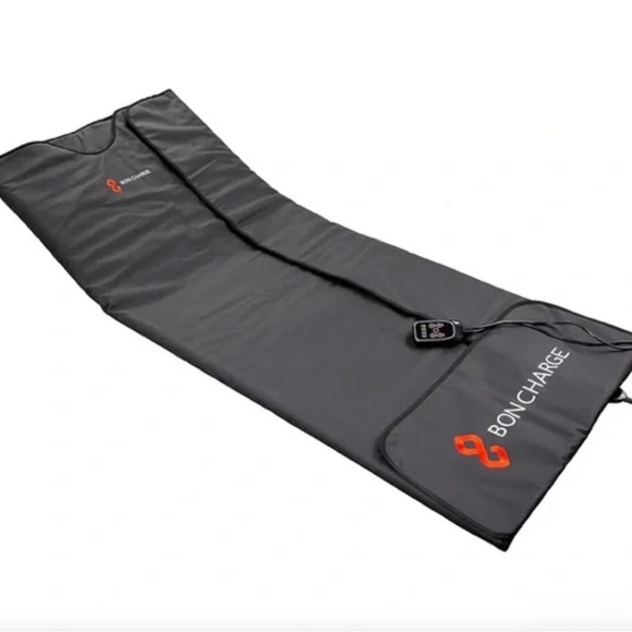 BRAND NEW Infrared Sauna Blanket! Sleek, lightweight— In perfect condition 🔥 - Picture 2 of 2